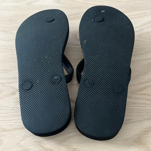 J. Crew Women’s Black Rubber Flip Flops Size 8 - Picture 7 of 7